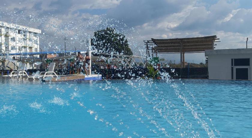 公寓 Cerca Parque Del Cafe Con Piscina