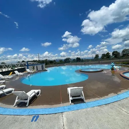 Apartamento Cerca Parque Del Cafe Con Piscina Montenegro Exterior photo