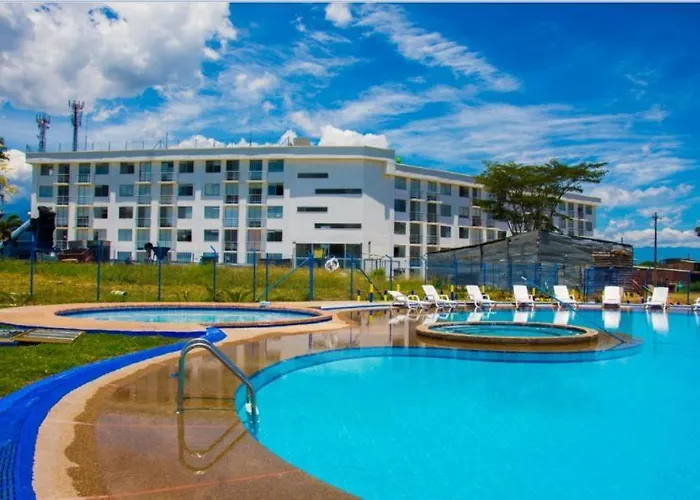 Apartamento cerca parque del Café con Piscina